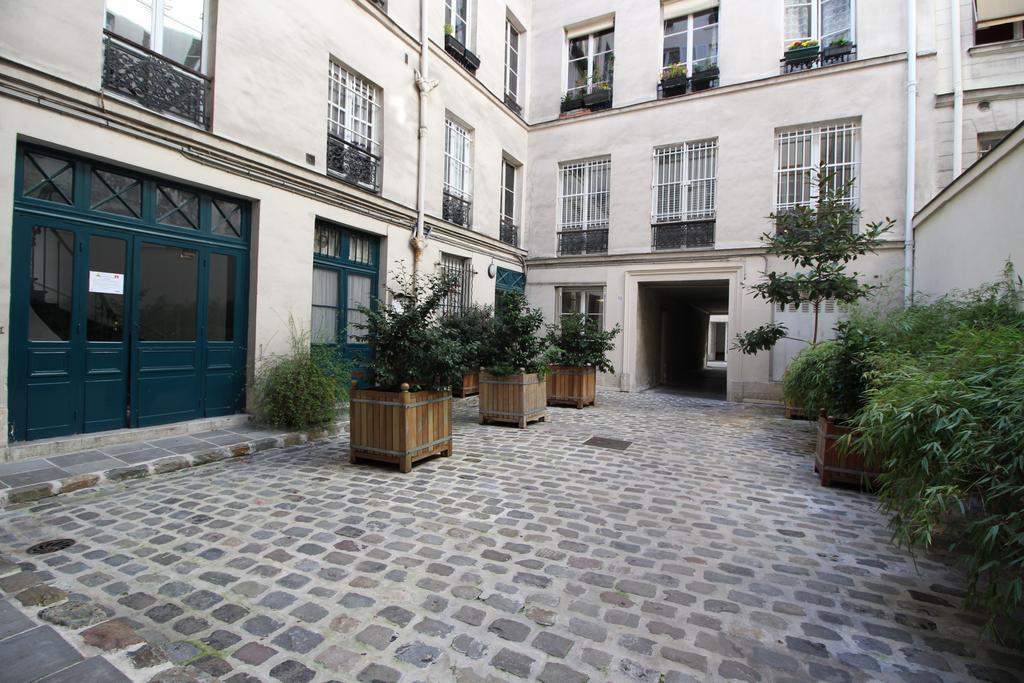 Passage Sainte Anne * Paris